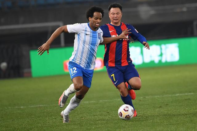 回来了！武桐桐恢复训练 去年世界杯决赛重伤