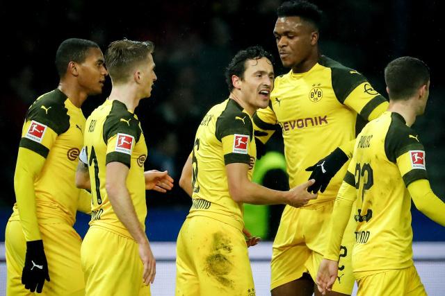 锡安28分鹈鹕力克篮网3连胜 独行侠险胜马刺