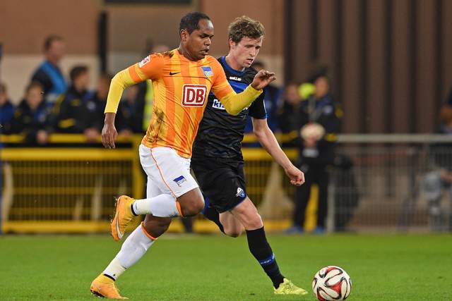 鹈鹕险胜无杜兰特太阳终结9连败 灰熊险胜国王